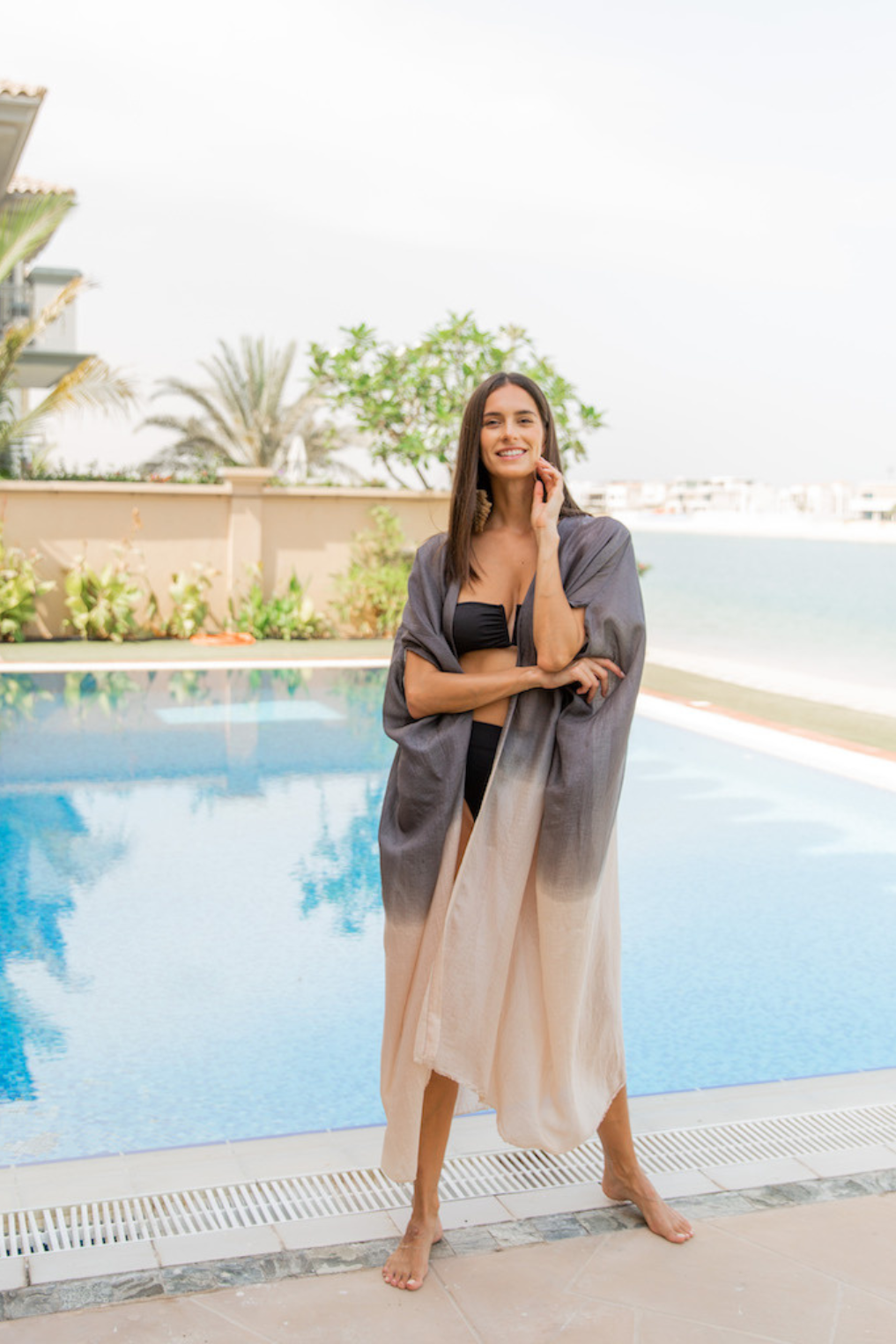 HIND | Abaya Gris y Beige - Malota