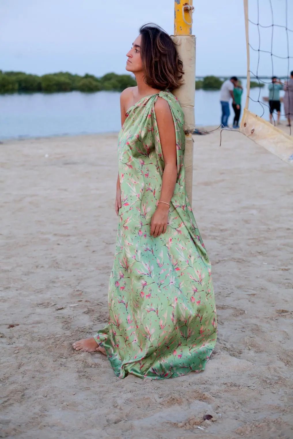 NURIA | Vestido Fiesta Estampado Verde Gold - Malota